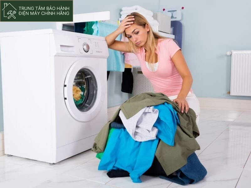 Máy giặt Electrolux báo lỗi E24